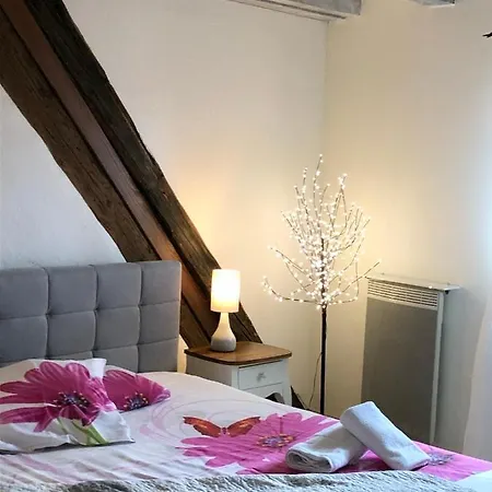 Apartment Colombages De La Lauch