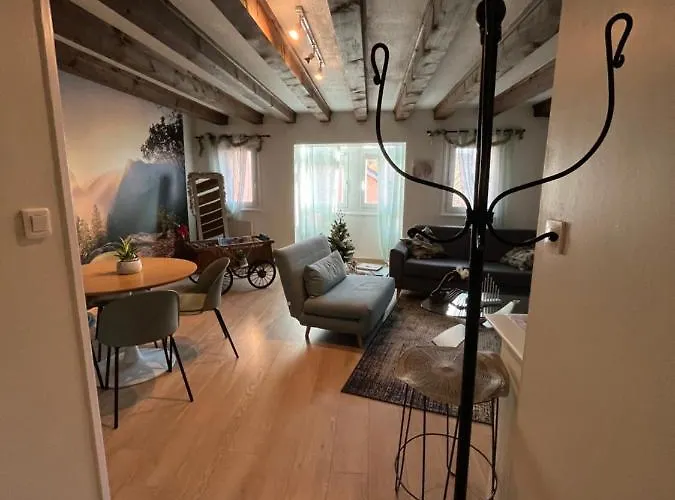 アパート Colombages De La Lauch *