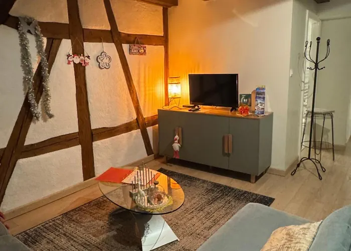 Colombages De La Lauch アパート *